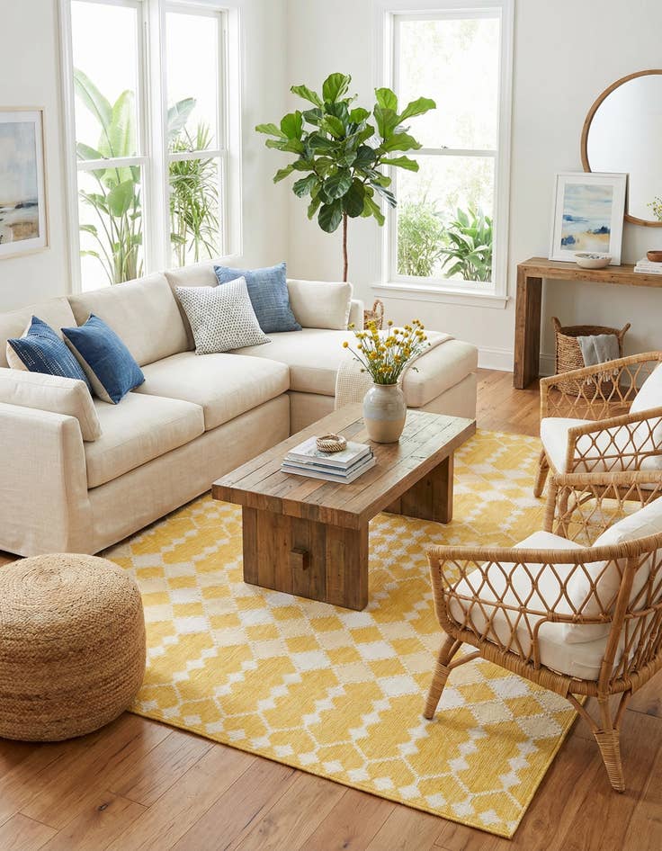 Detail image of  9' x 12'  Washable Lattice Indoor / Outdoor Rug