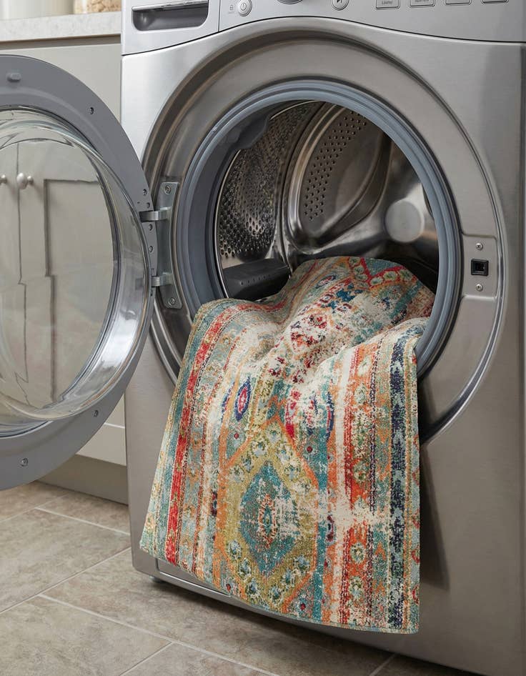 Detail image of 1' 4 x 1' 4  Washable Santa Fe Sample Rug