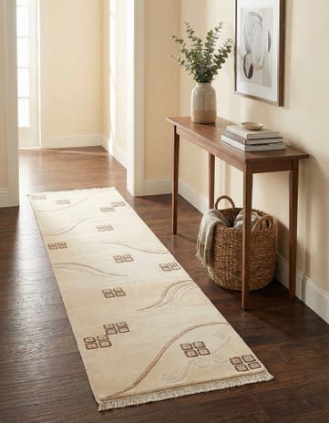 2' 7 x 9' 6 Hand Knotted Darya Wool Runner Rug