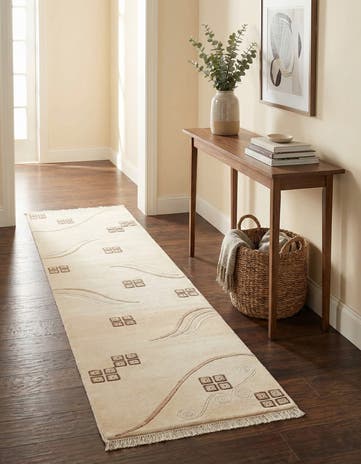 2' 7 x 9' 6 Hand Knotted Darya Wool Runner Rug