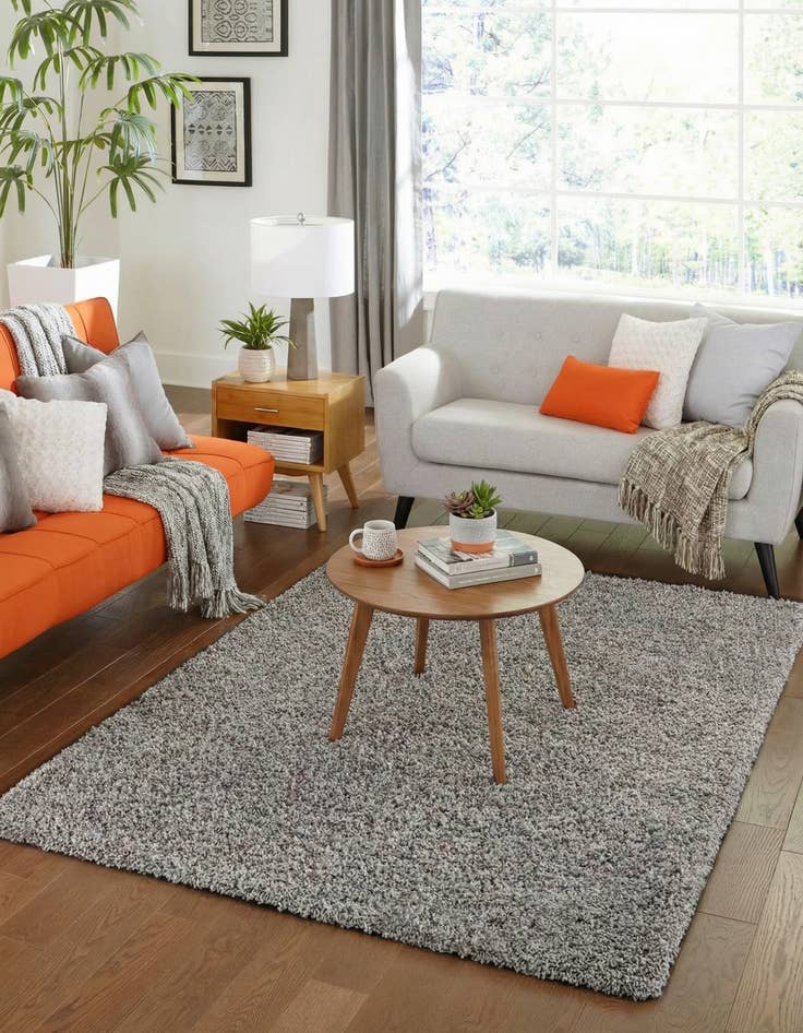 Detail image of  4' x 6' Solid Shag Rug