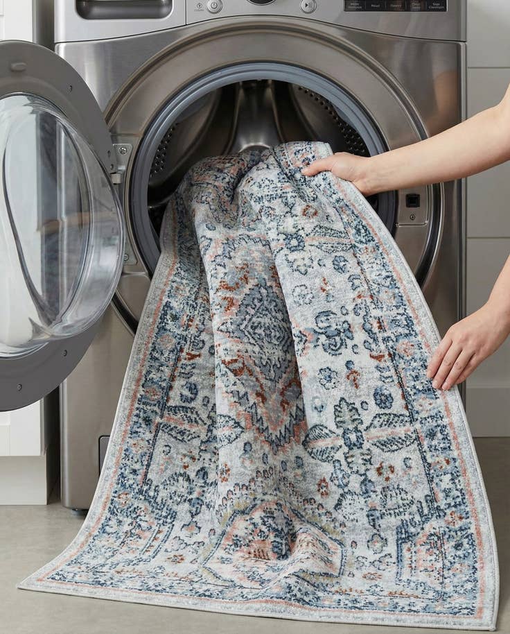 Detail image of 4' x 6' Kamala Washable Rug