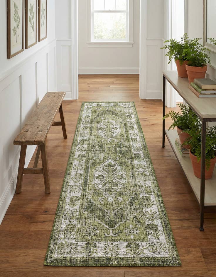 Detail image of  2' x 6'  Washable Traditional Indoor / Outdoor Runner Rug