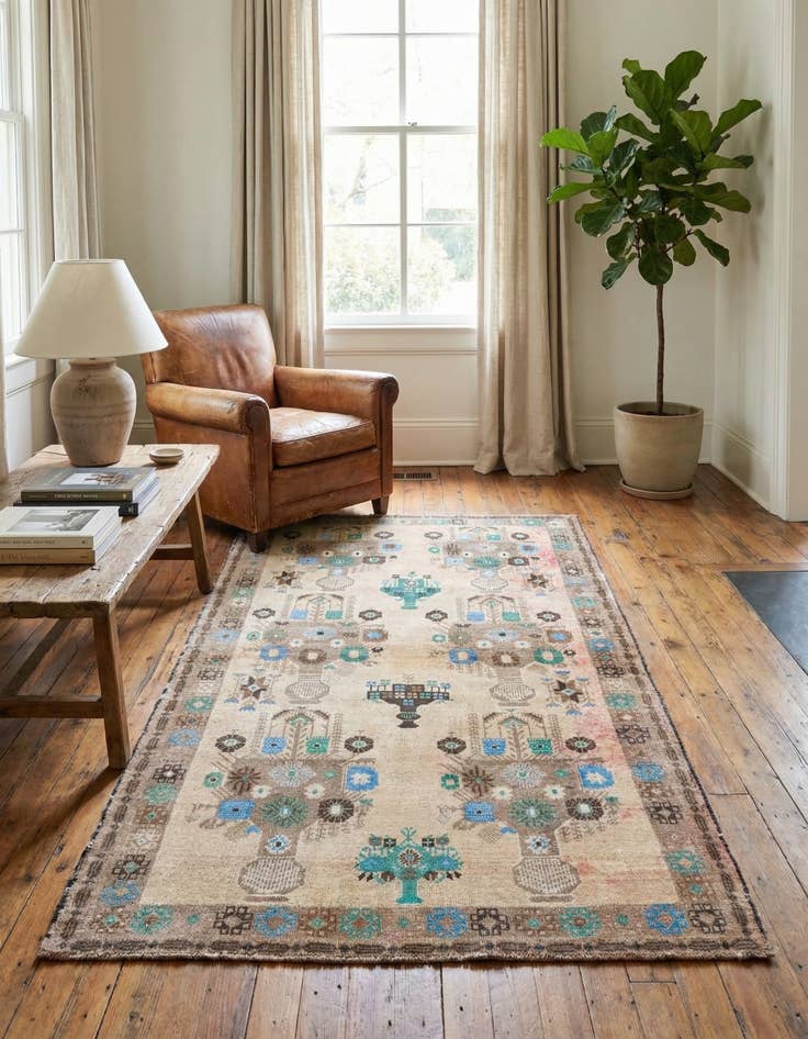 Detail image of 3' 10 x 7' 3 Hand Knotted Ultra Vintage Persian Wool Rug