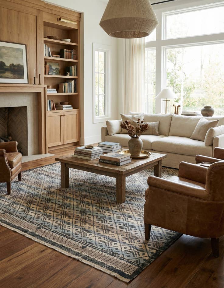 Detail image of  10' x 14' 5  Hand Knotted Darya Wool Rug