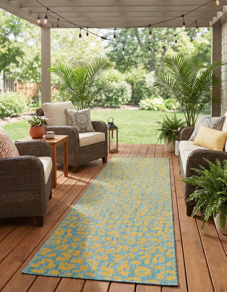 Detail image of  2' 7 x 10'  Washable Safari Indoor / Outdoor Runner Rug