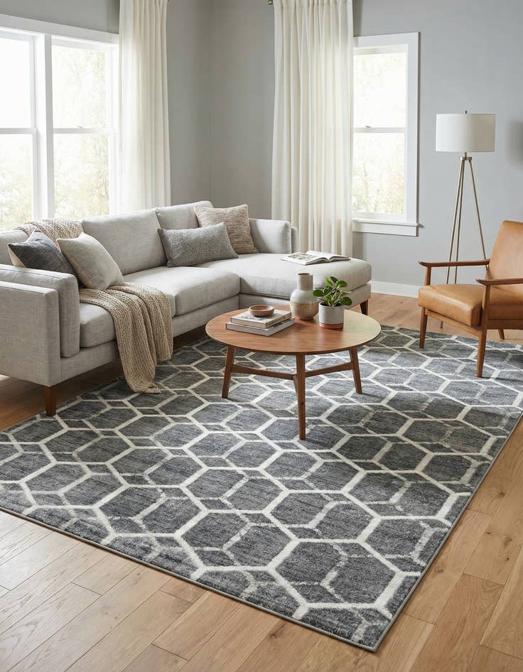 Detail image of 7' x 10' Lattice Trellis Rug