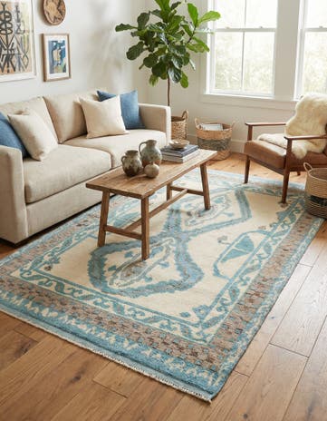 5' 5 x 9' Hand Knotted Moroccan Wool Rug