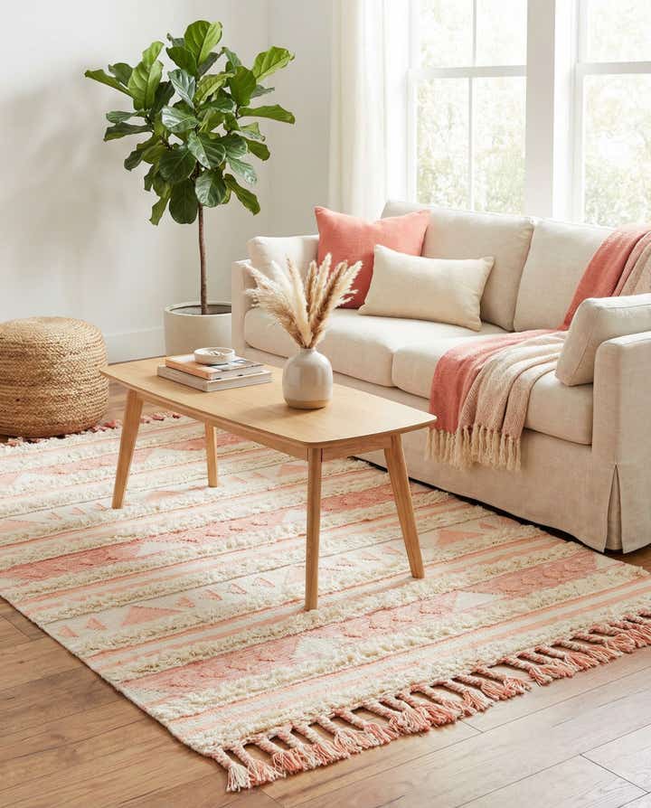5' 1 x 8' Hand Woven Arizona Wool Rug