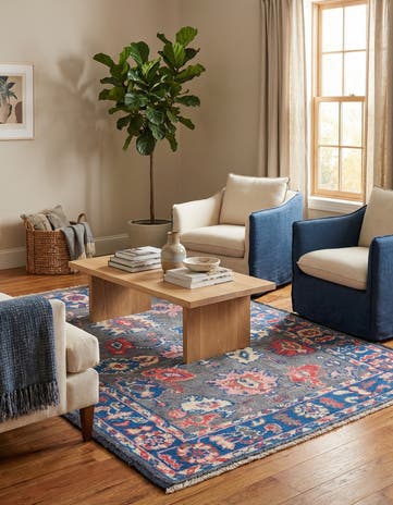 4' 10 x 6' Hand Knotted Darya Wool Rug