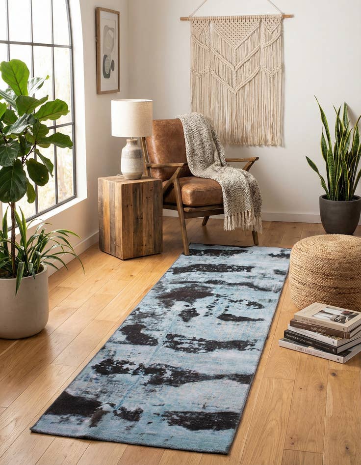 Detail image of 2' 7 x 9' 3  Hand Knotted Ultra Vintage Persian Wool Runner Rug