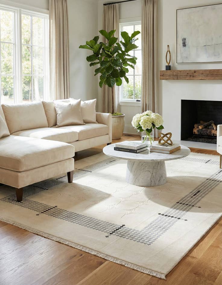 Detail image of 8' 2 x 11' 7  Hand Knotted Darya Wool Rug