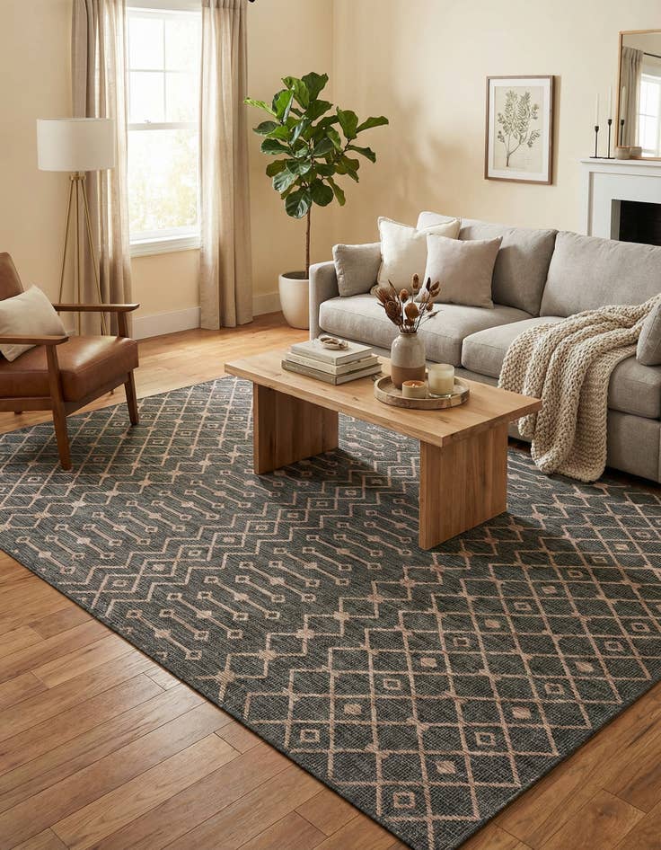 Detail image of 10' x 13'  Washable Trellis Indoor / Outdoor Rug