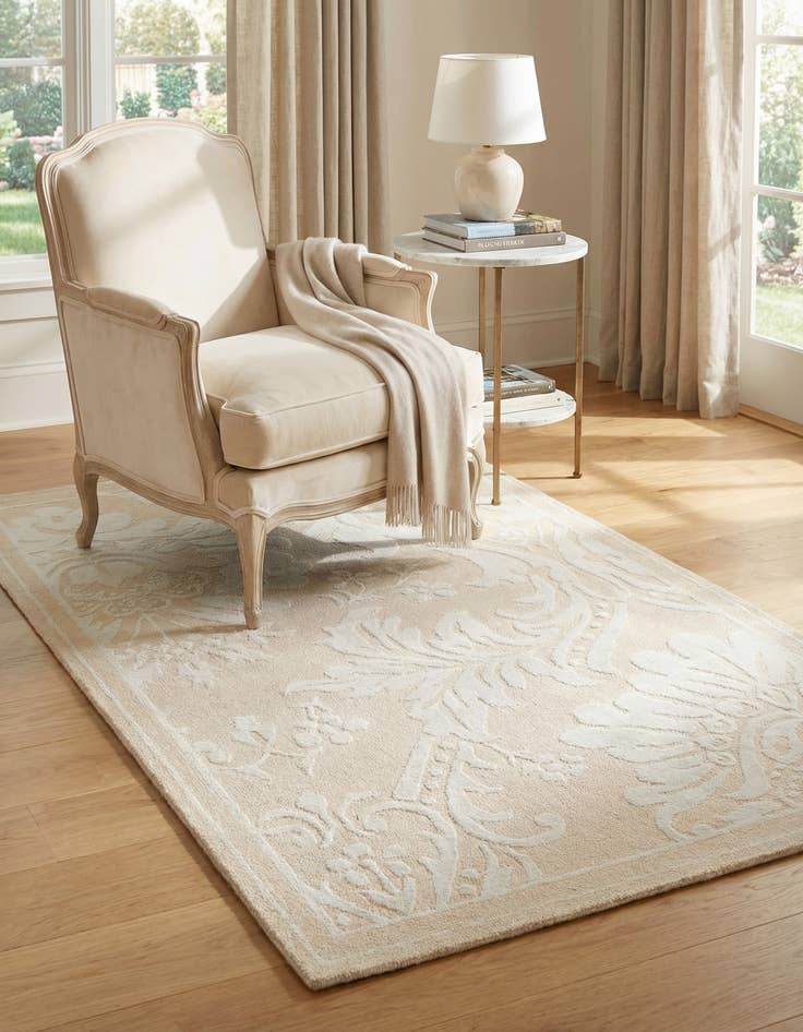 Detail image of 2' 11 x 4' 11  Hand Knotted Darya Wool Rug