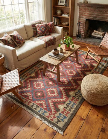 4' 9 x 8' 2 Hand Woven Kilim Maymana Wool Rug