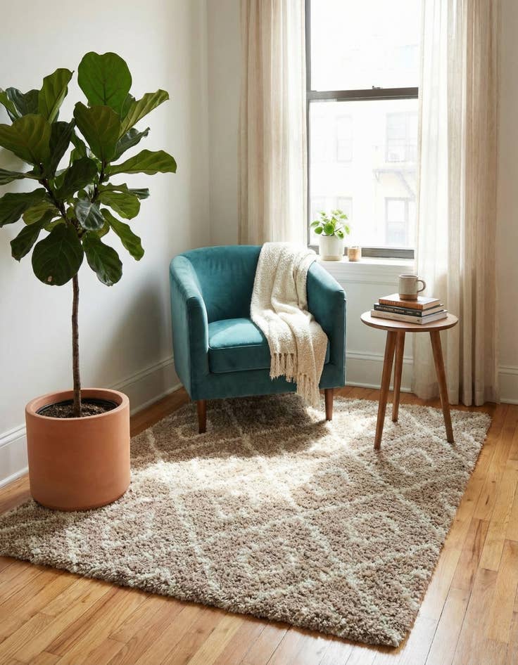 Detail image of  3' 3 x 3' 3 Lattice Shag Square Rug