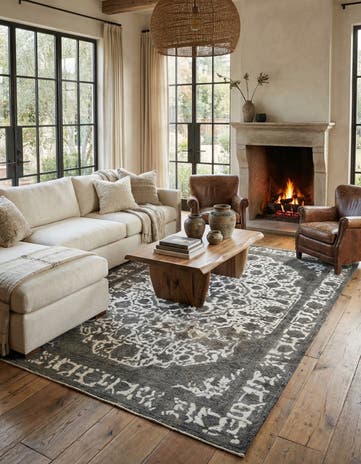 6' 7 x 9' 4 Vintage Rug