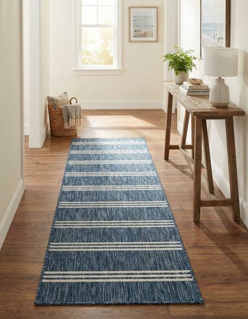 2' x 6' Easy-Clean Jill Zarin Anguilla Indoor / Outdoor Runner Rug