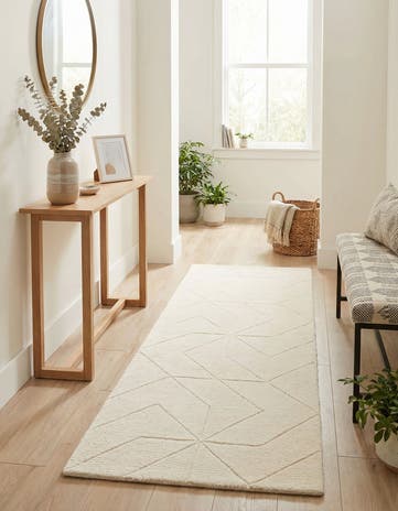 Pearl Ivory WoolCraft Geometric Runner Rug