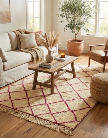 5' 6 x 8' 6 Hand Knotted Moroccan Wool Rug