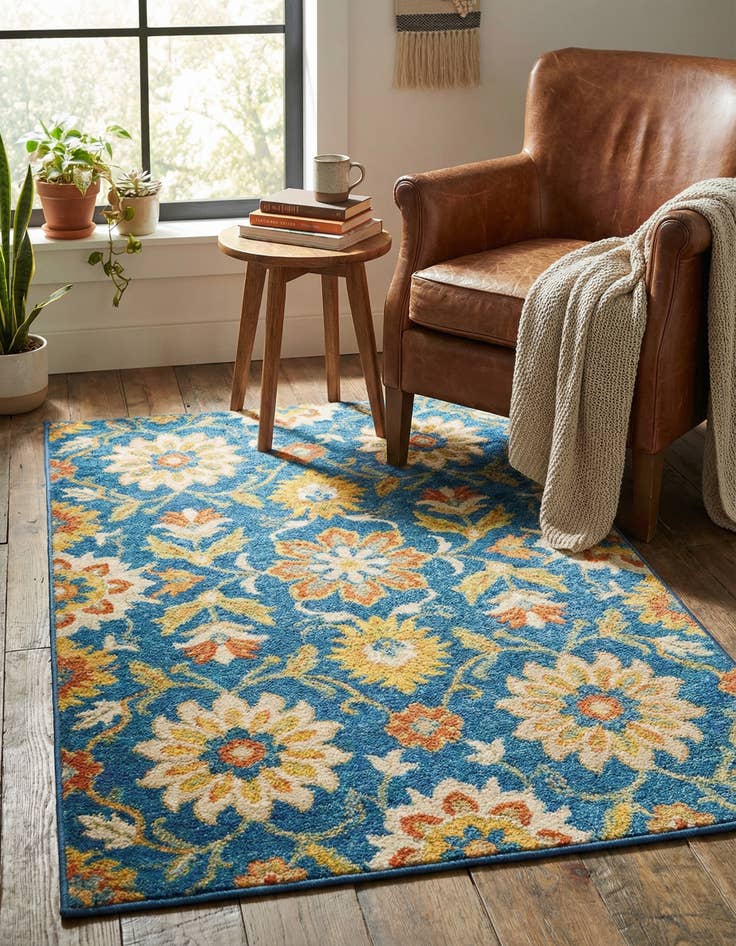 Detail image of 2' x 3' Aurelia Rug