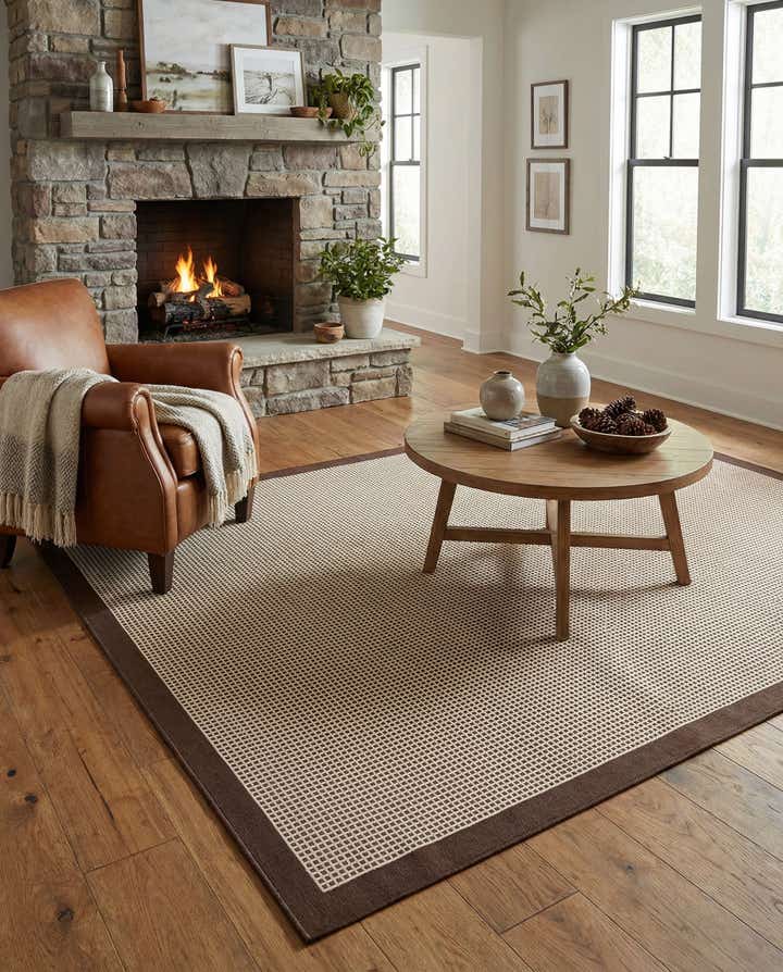 9' x 12' Easy-Clean Border Indoor / Outdoor Rug