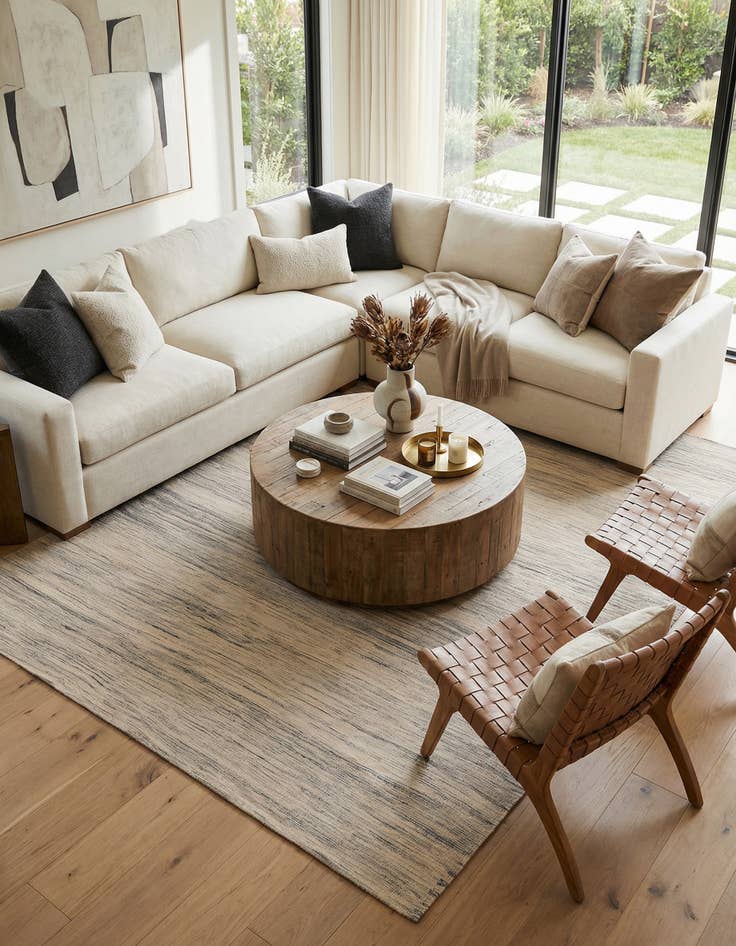 Detail image of 6' 6 x 9' 8  Hand Woven Kilim Modern Wool Rug