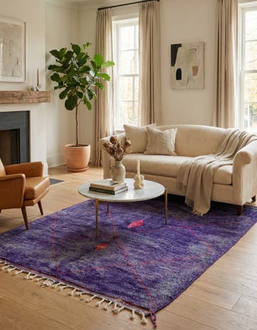 5' 4 x 8' Hand Knotted Moroccan Wool Rug