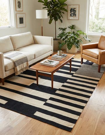 4' 7 x 6' 5 Hand Woven Kilim Modern Wool Rug