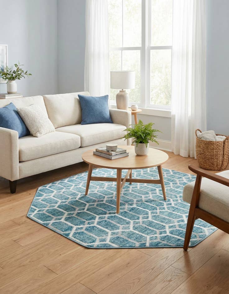 Detail image of  5' 3 x 5' 3 Lattice Trellis Octagon Rug