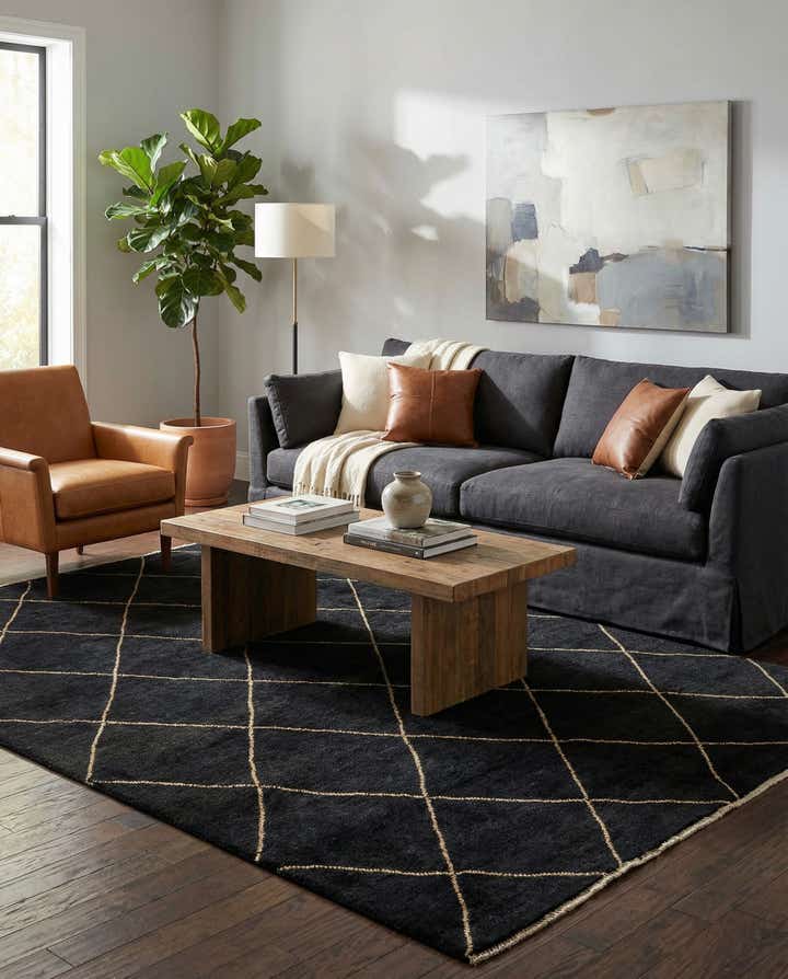 5' 8 x 8' 2 Hand Knotted Darya Wool Rug