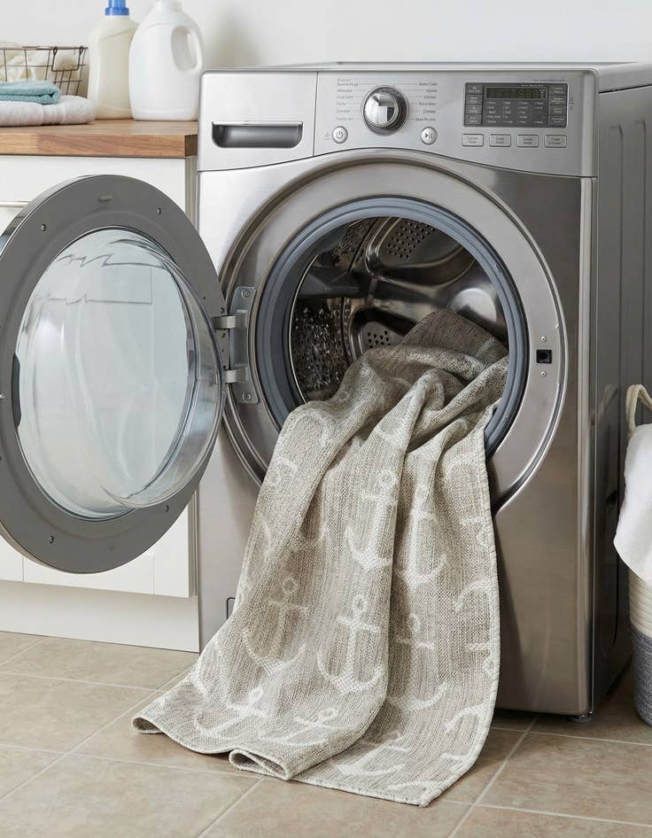 Detail image of 2' x 6'  Washable Coastal Indoor / Outdoor Runner Rug