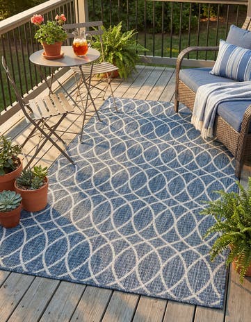 4' x 6' Easy-Clean Lattice Indoor / Outdoor Rug