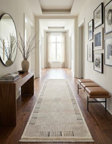 2' 8 x 10' Hand Knotted Darya Wool Runner Rug
