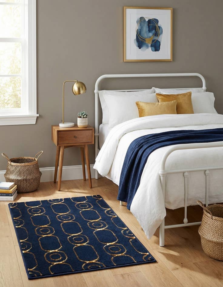 Detail image of  2' x 3' Vogue Geo Rug