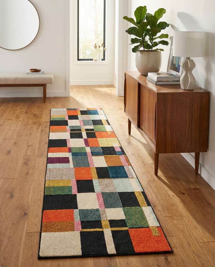 2' 7 x 10' Easy-Clean Casablanca Indoor / Outdoor Runner Rug