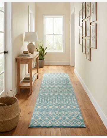 2' x 6' Moroccan Trellis Runner Rug