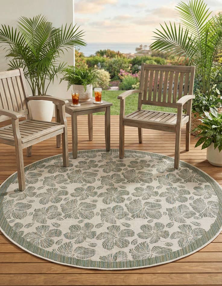Detail image of 10' x 10'  Washable Baja Indoor / Outdoor Round Rug