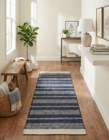 2' x 8' Hand Woven Lariat Runner Rug