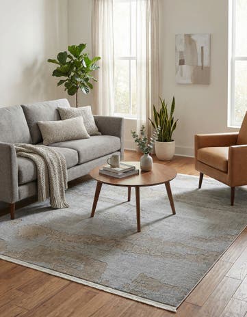 5' 4 x 7' 9 Lola Rug