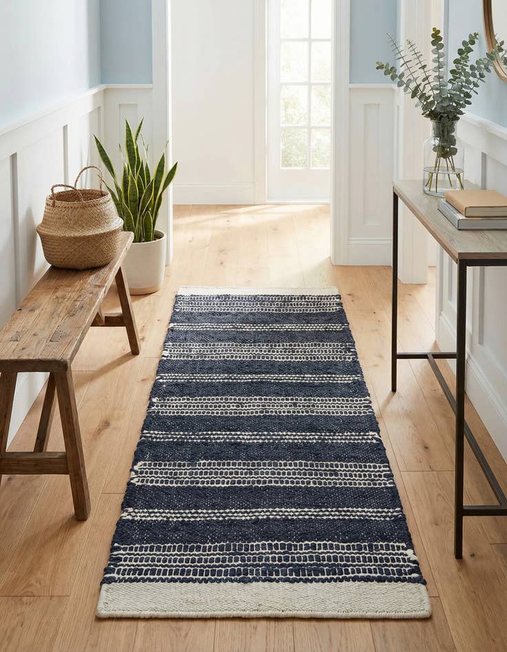 Detail image of  2' x 5' 1  Hand Woven Lariat Runner Rug