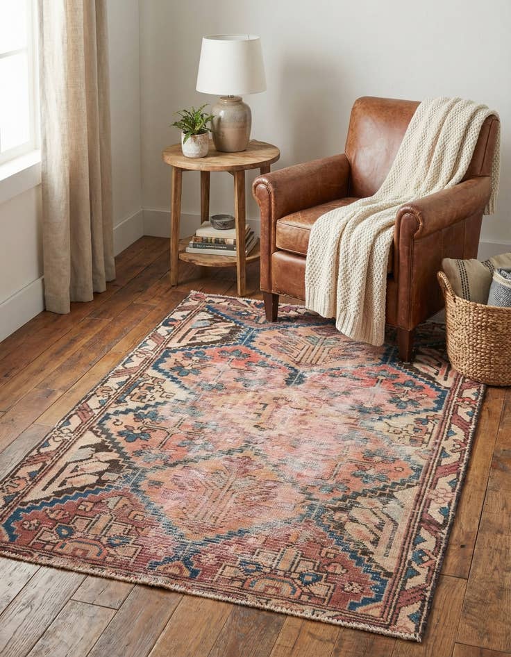 Detail image of 3' 5 x 4' 8  Hand Knotted Ultra Vintage Persian Wool Rug