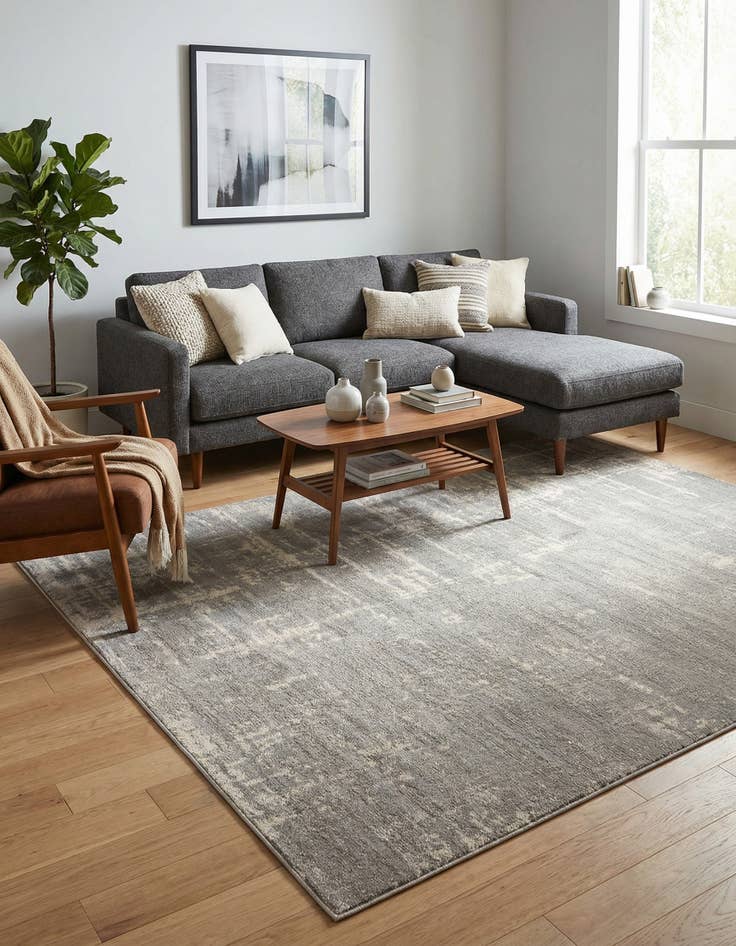 Detail image of 5' 3 x 8' Valencia Rug