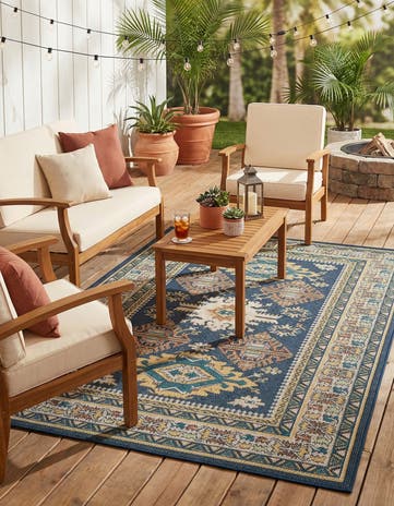 5' 3 x 8' Easy-Clean Baja Indoor / Outdoor Rug