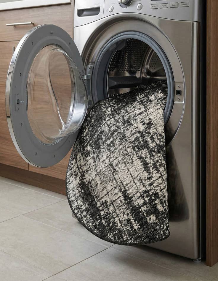 Detail image of  3' x 3'  Washable Modern Indoor / Outdoor Round Rug