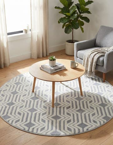 4' x 4' Vince Camuto Round Rug