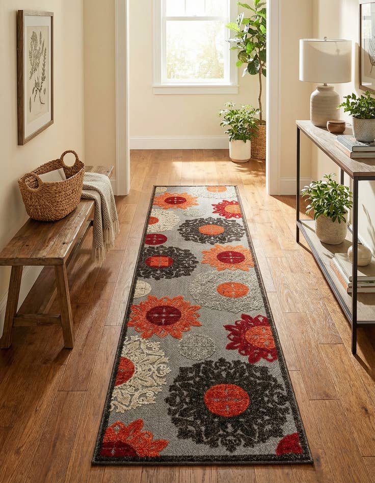 Detail image of  2' 7 x 10'  Washable Modern Indoor / Outdoor Runner Rug