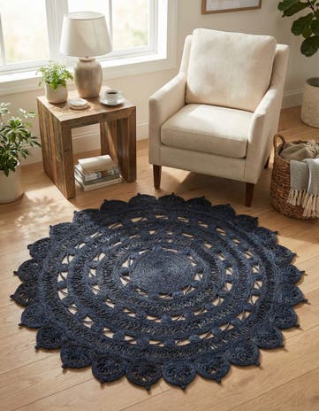 5' 1 x 5' 1 Handmade Braided Jute Round Rug