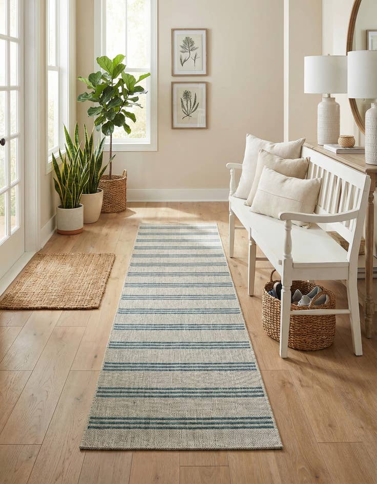 Detail image of 2' x 8'  Washable Jill Zarin Anguilla Indoor / Outdoor Runner Rug