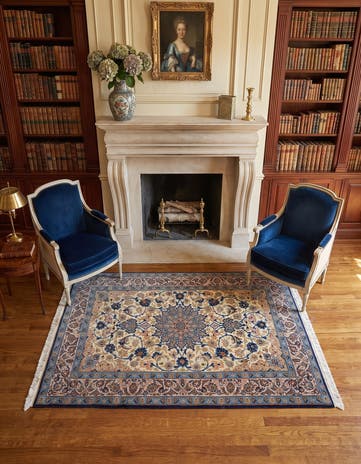 3' 7 x 5' 5 Hand Knotted Isfahan Persian Rug